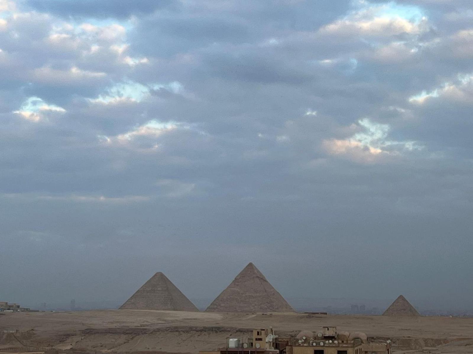 Giza Panorama 3 Pyramids View Inn מראה חיצוני תמונה